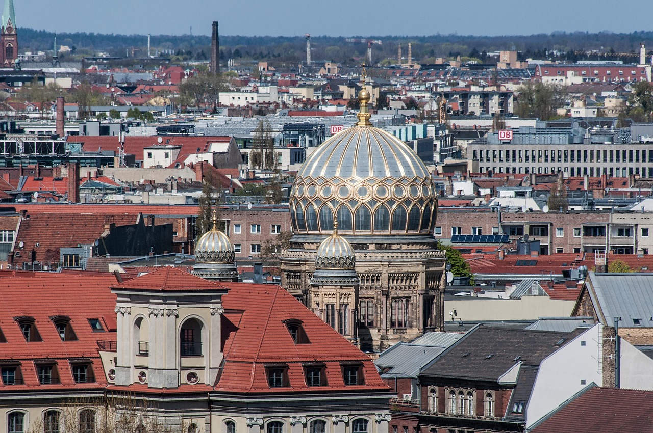 Stadttempel, the only Viennese synagogue to survive the 1938 Nazi annexation, is restored
