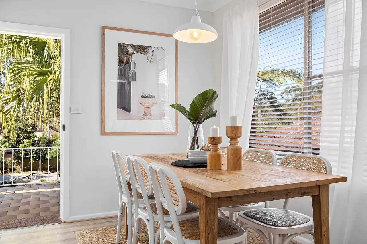 A No-Style Home Is Transformed Into an Ode to LA’s Iconic Architecture and Design